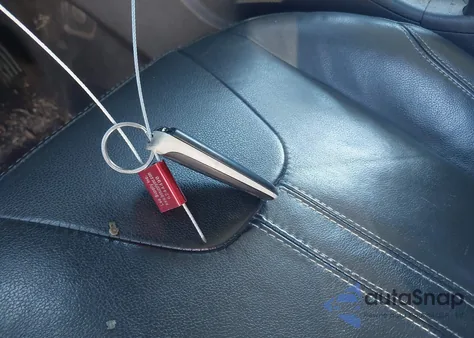 2014 Ford Focus Titanium z USA, uszkodzony, nr VIN 1FADP3N29EL458544